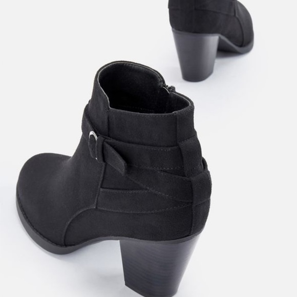 Black Bootie with Block Heel and Strappy Detail - Picture 3 of 16